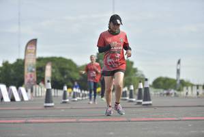 BIB: 0035
                            <button type="button" onclick="openModal(4924148)" class="btn btn-primary btn-sm float-right btn-popup" data-toggle="modal" data-target=".modal-high-quality">
                        <i class="fas fa-shopping-cart"></i> Add to Cart
                    </button>
                                            <button type="button" onclick="isThisMe(4924148, true)" class="btn btn-success btn-sm float-right btn-popup btn-isme hidden" data-toggle="tooltip" data-placement="bottom" title="นี่คือรูปของคุณใช่ไหม คลิกที่นี่เพื่อเอาเข้าอัลบั้ม">
                        <i class="fas fa-plus"></i> Add to album
                    </button>
                    <button type="button" onclick="isThisMe(4924148, false)" class="btn btn-warning btn-sm float-right btn-popup btn-isnotme hidden">
                        <i class="fas fa-ban"></i> Remove from album
                    </button>